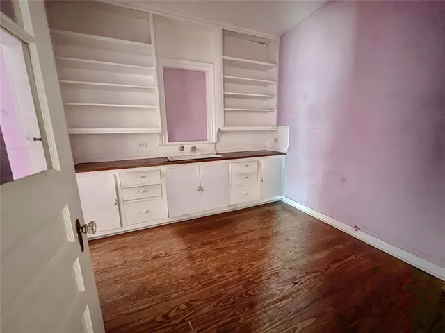 $248,900 | 100 West Stockbridge Street, Eagle Lake, TX 77434