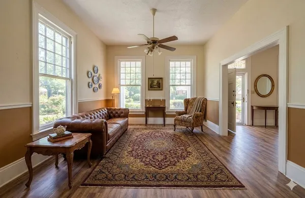 $169,900 | 100 West Stockbridge Street, Eagle Lake, TX 77434