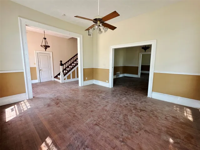 $248,900 | 100 West Stockbridge Street, Eagle Lake, TX 77434