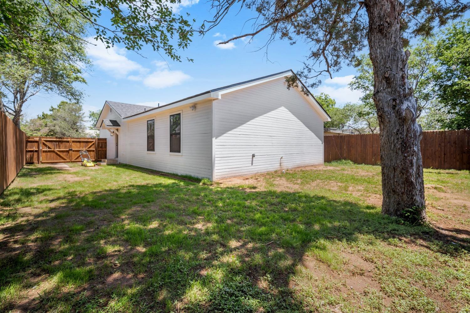 613 31st Street Lubbock, TX 79404 - Photo 23 of 23 Photo 23