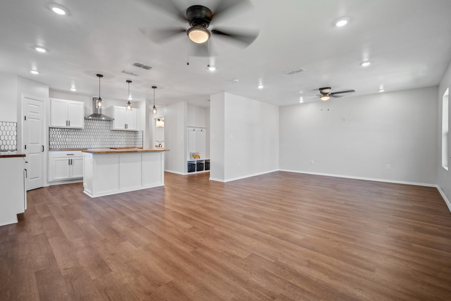 613 31st Street Lubbock, TX 79404 - Photo 6 of 23 Photo 6