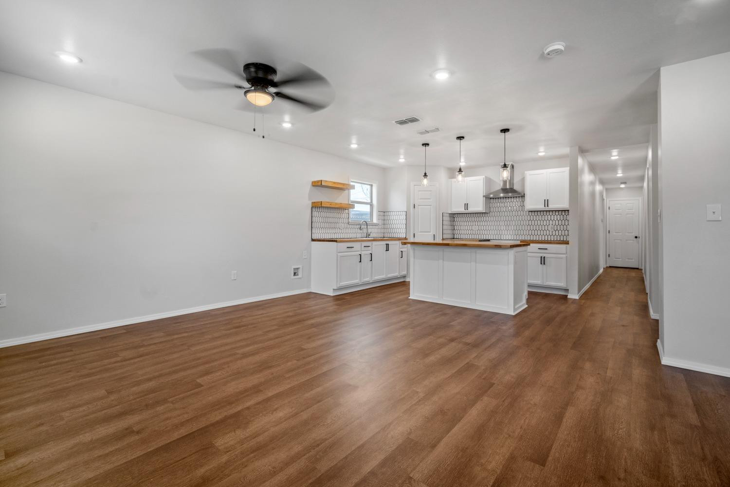 613 31st Street Lubbock, TX 79404 - Photo 7 of 23 Photo 7