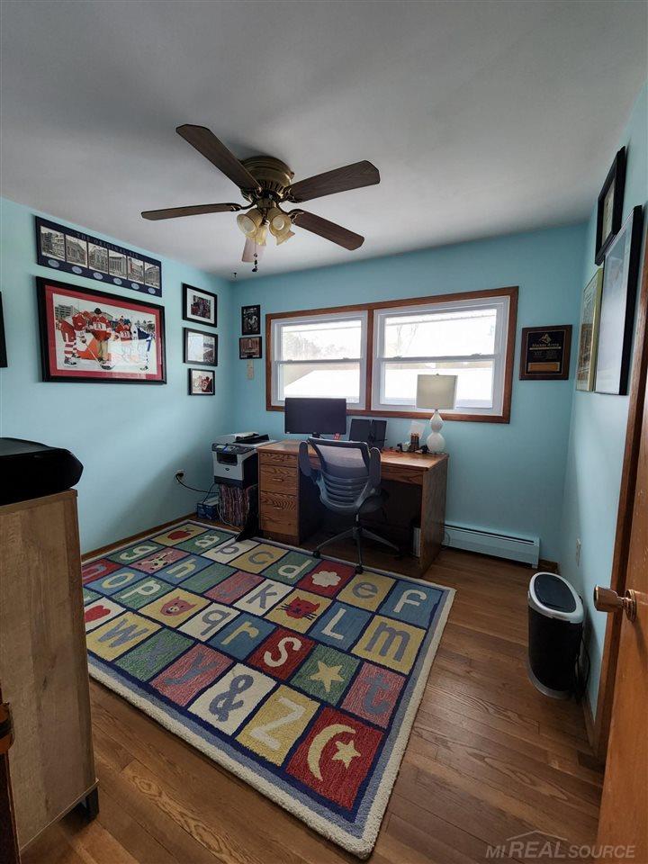8396 Clinton Road Jackson, MI 49201 - Photo 21 of 33 50071666-20.JPG