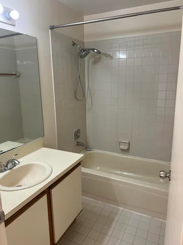 $319,927 | 5879 Southeast Wilsie Drive, Stuart, FL 34997