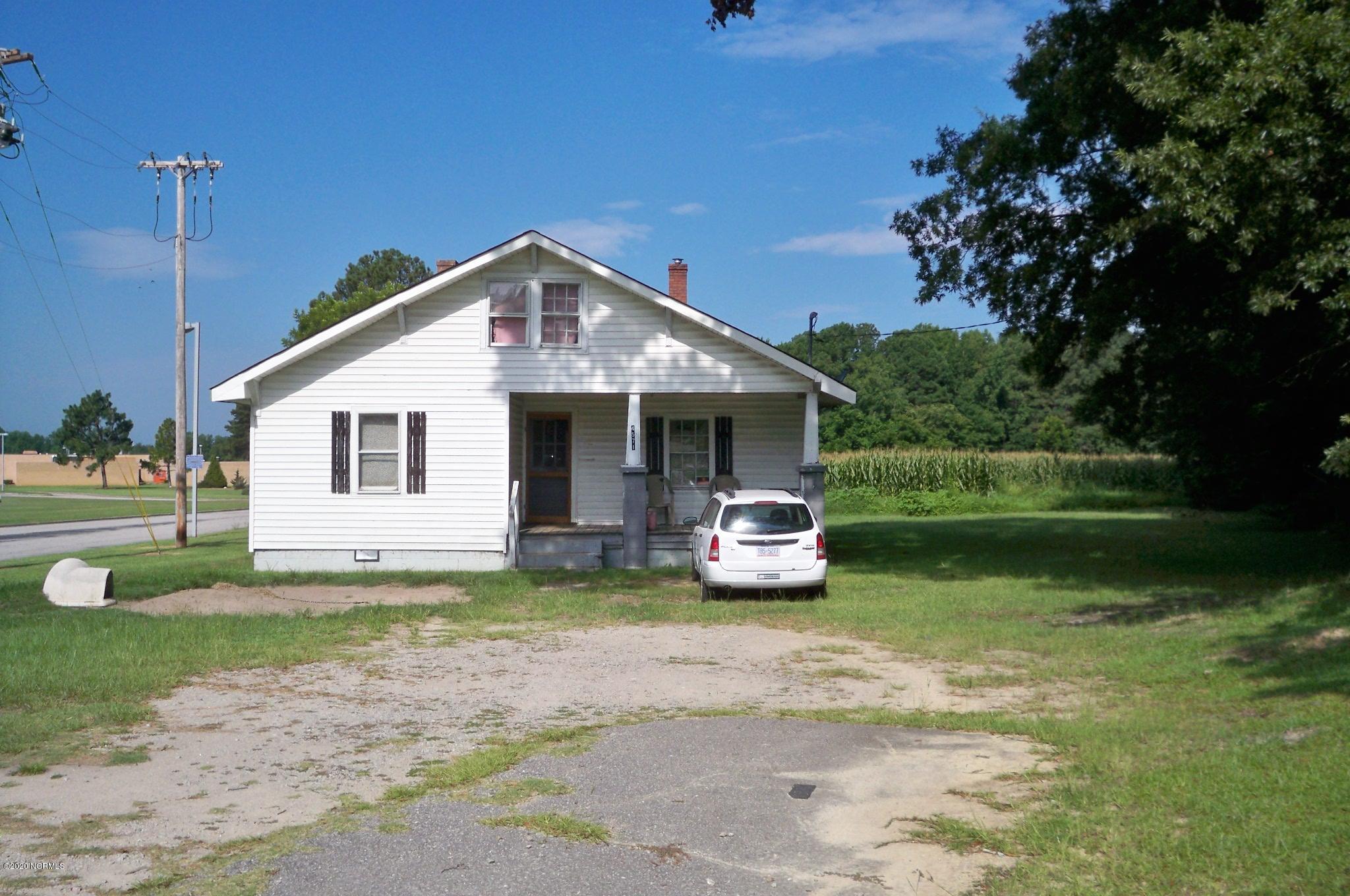 4435 Old Raleigh Road Wilson, NC 27893 - Photo 3 of 4 4571 LAMM RD