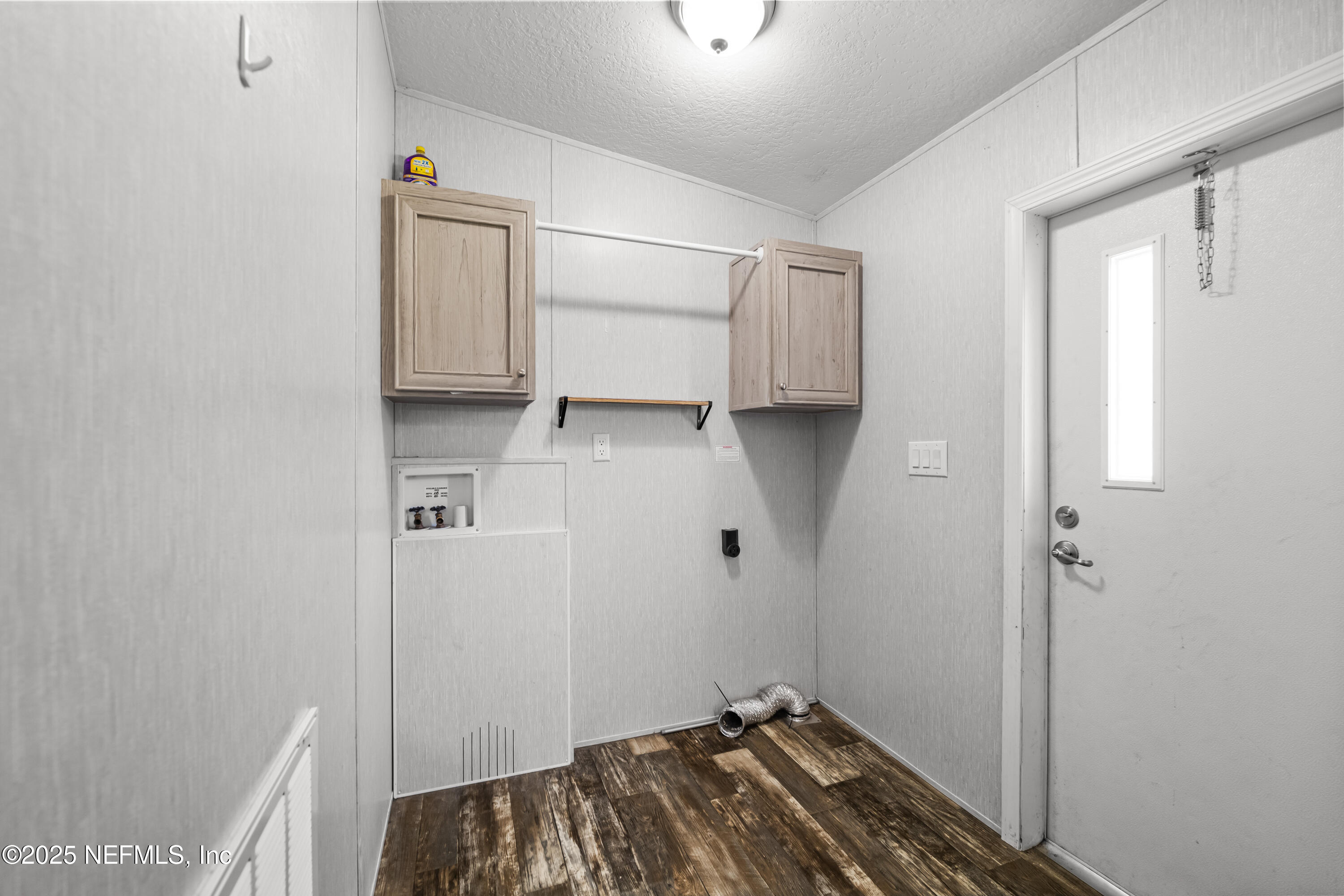 3289 Russell Road Green Cove Springs, FL 32043 - Photo 12 of 41 Laundry