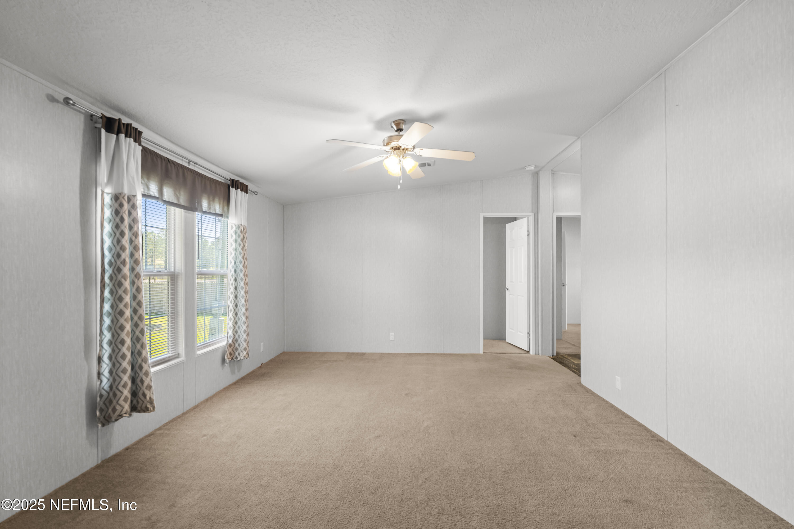 3289 Russell Road Green Cove Springs, FL 32043 - Photo 17 of 41 Den