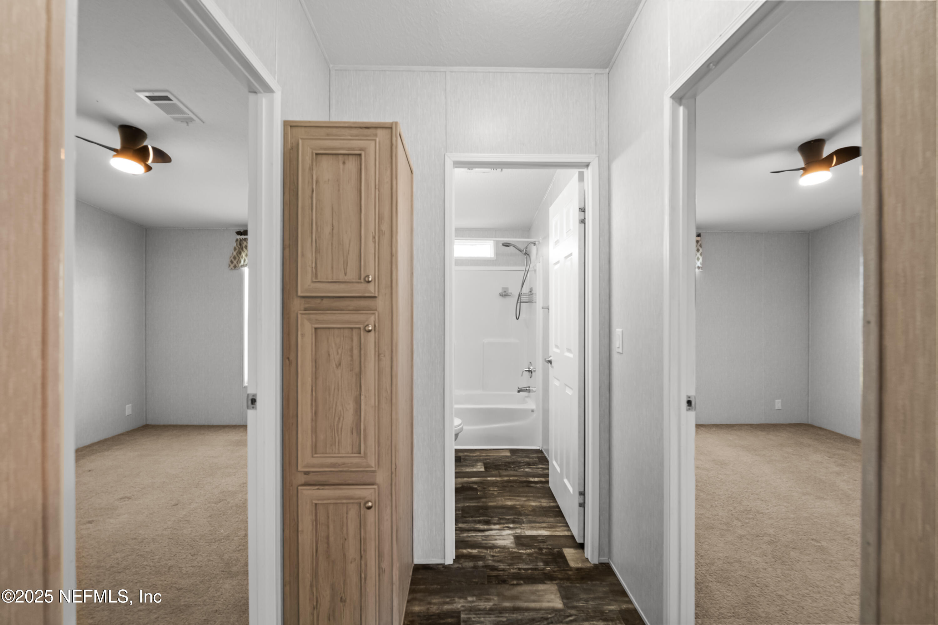 3289 Russell Road Green Cove Springs, FL 32043 - Photo 22 of 41 Guest Bath