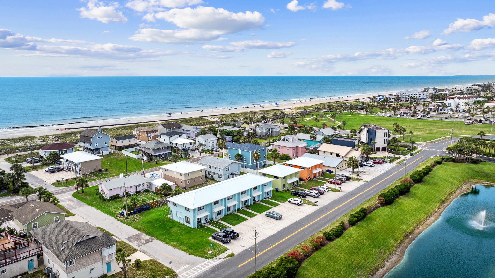 348 Tarpon Avenue Fernandina Beach, FL 32034 - Photo 38 of 44 an aerial view of a city
