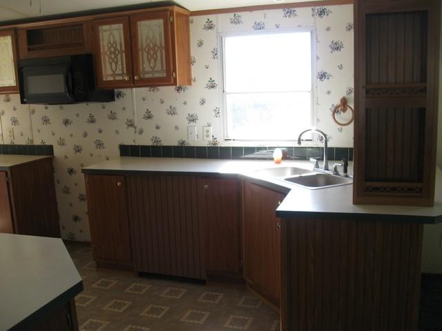 1945 Jewett Road Grandview, TN 37337 - Photo 12 of 15 masterbath1