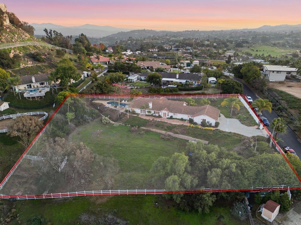 2449 Trails End Fallbrook, CA 92028 - Photo 11 of 31