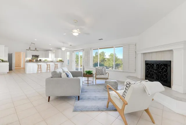 $1,245,000 | 2449 Trails End, Fallbrook, CA 92028