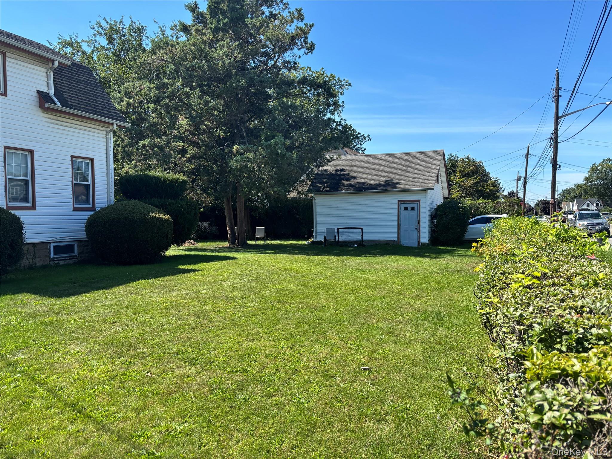 330 Baldwin Road Hempstead, NY 11550 - Photo 5 of 6 Gallery Image 5