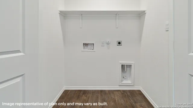 $239,610 | 15503 Mint Patch Meadow, Von Ormy, TX 78073