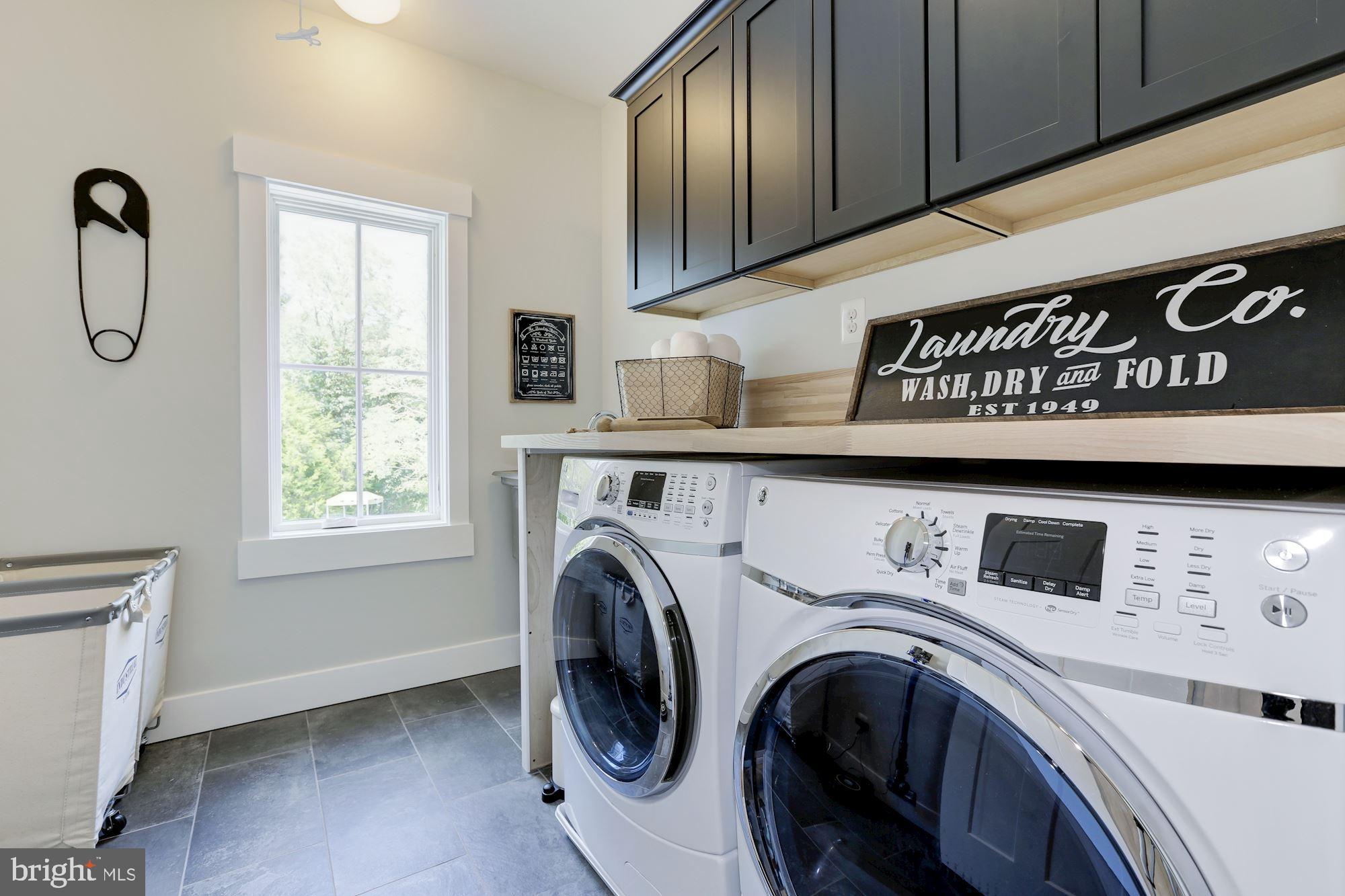 383 Forest Beach Road Annapolis, MD 21409 - Photo 15 of 24 Upper Level Laundry Center