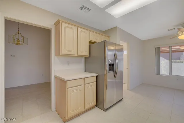 $1,950 | 8720 Pennystone Avenue, Las Vegas, NV 89134