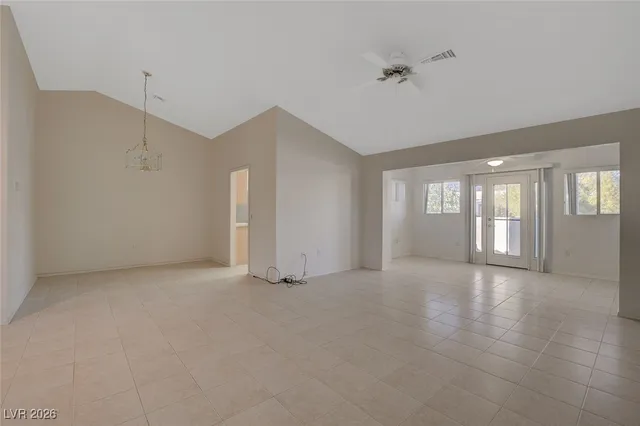 $1,950 | 8720 Pennystone Avenue, Las Vegas, NV 89134