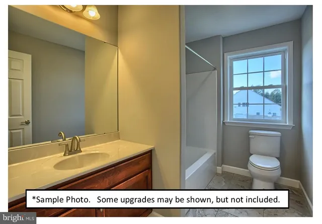 $469,900 | 19 Castle Drive, Robesonia, PA 19551