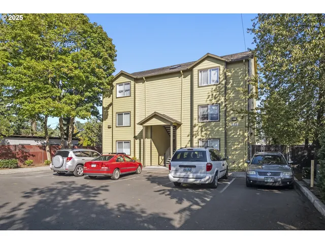 $1,475,000 | 2448 Southeast 117th Avenue, Portland, OR 97216