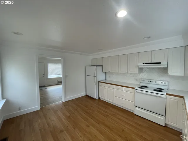 $1,475,000 | 2448 Southeast 117th Avenue, Portland, OR 97216