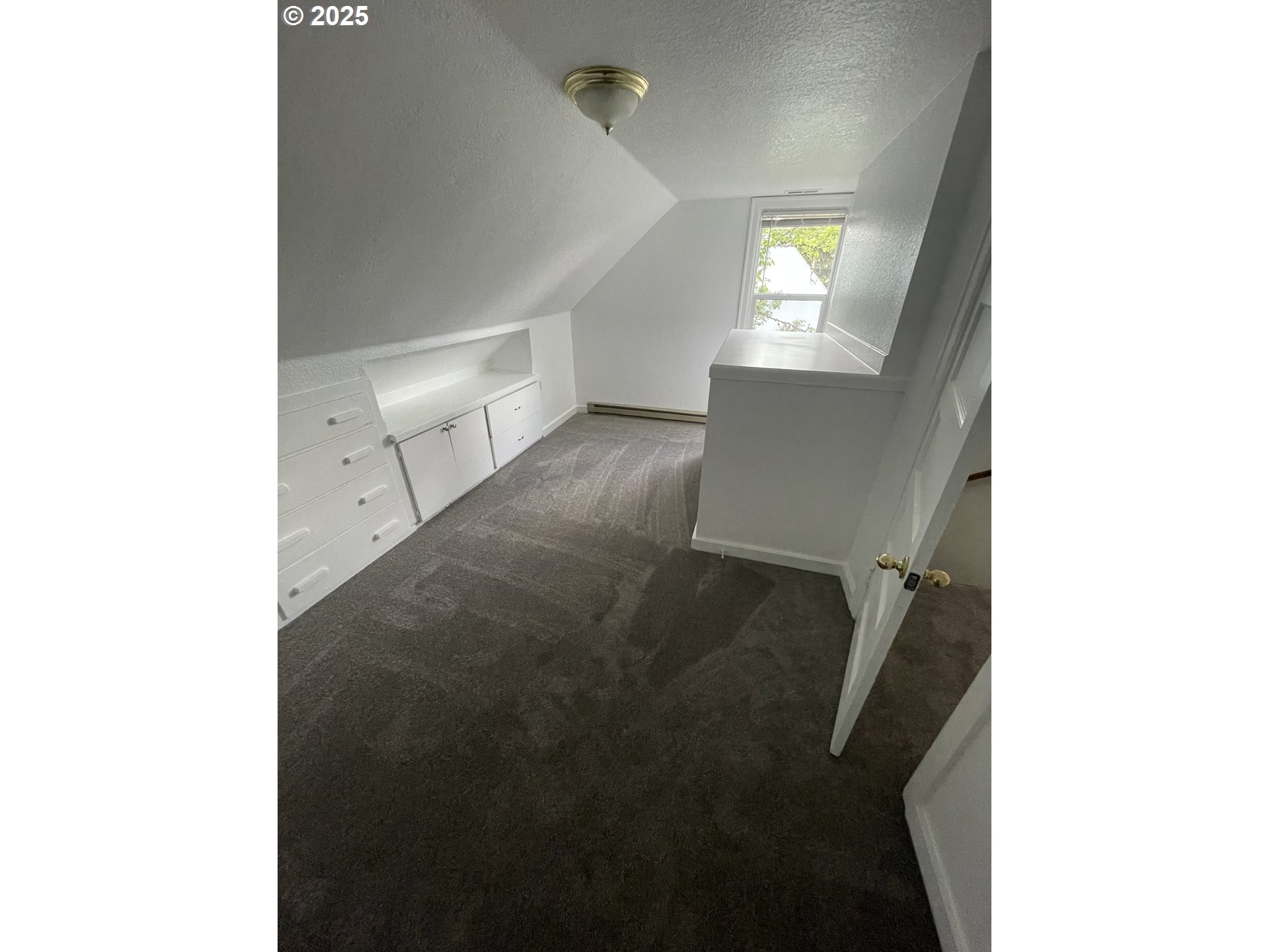 2448 Southeast 117th Avenue Portland, OR 97216 - Photo 35 of 48