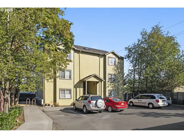 $1,475,000 | 2448 Southeast 117th Avenue, Portland, OR 97216