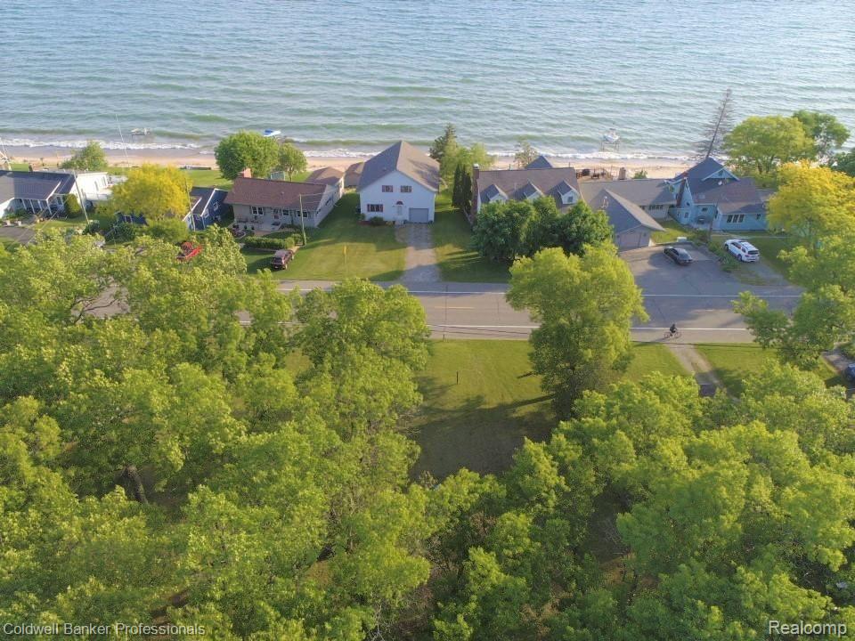 4561 Port Austin Road Caseville, MI 48725 - Photo 4 of 26