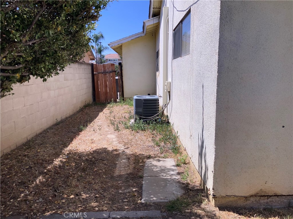 Undisclosed Address Riverside, CA 92503 - Photo 19 of 19