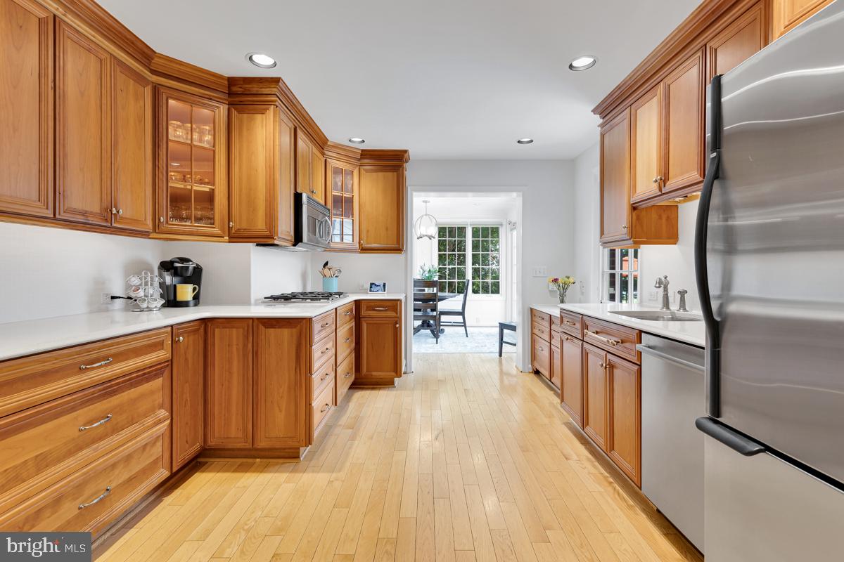 103 Churchwardens Road Baltimore, MD 21212 - Photo 10 of 45