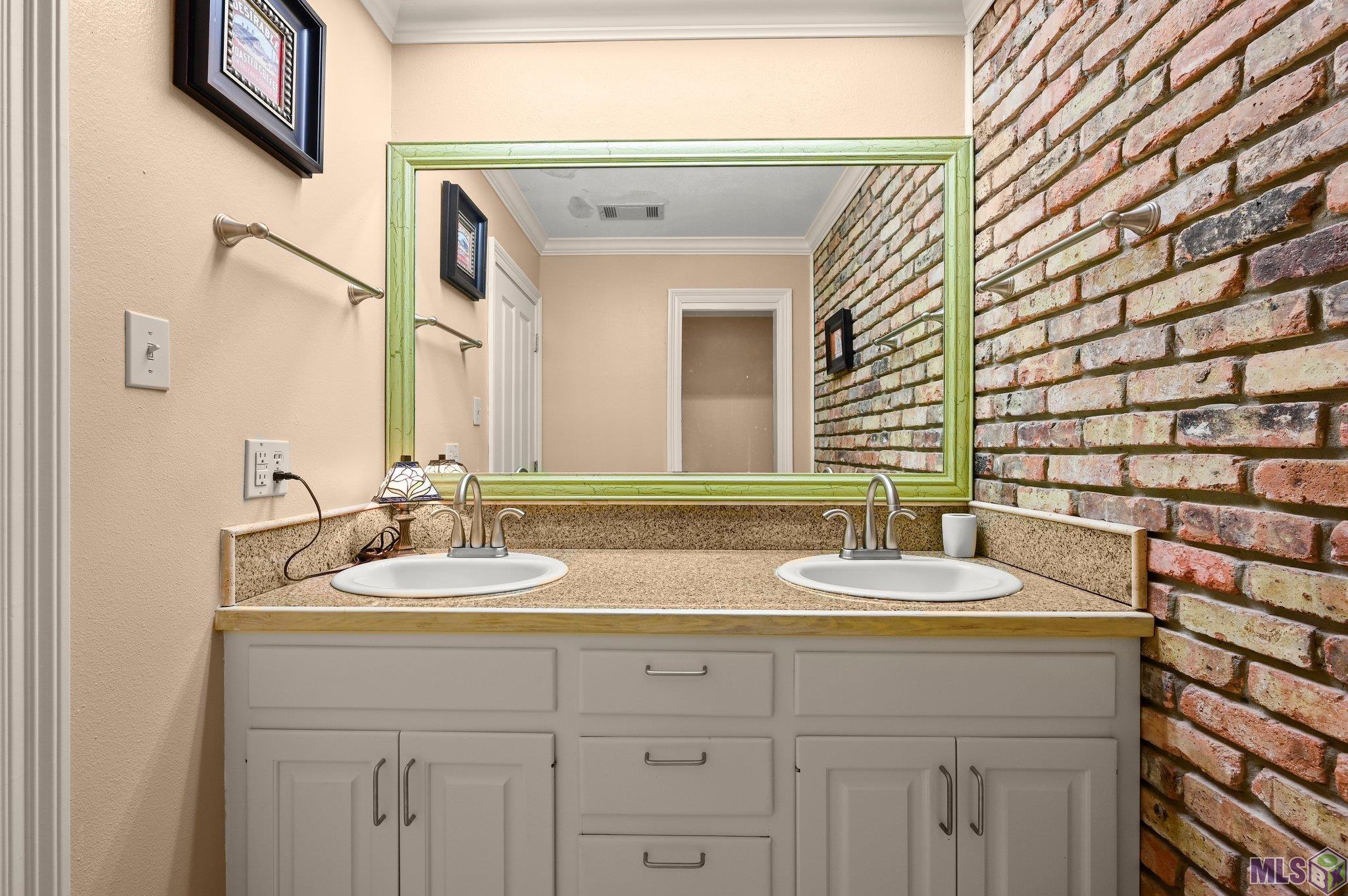 2822 Woodland Ridge Boulevard Baton Rouge, LA 70816 - Photo 20 of 33