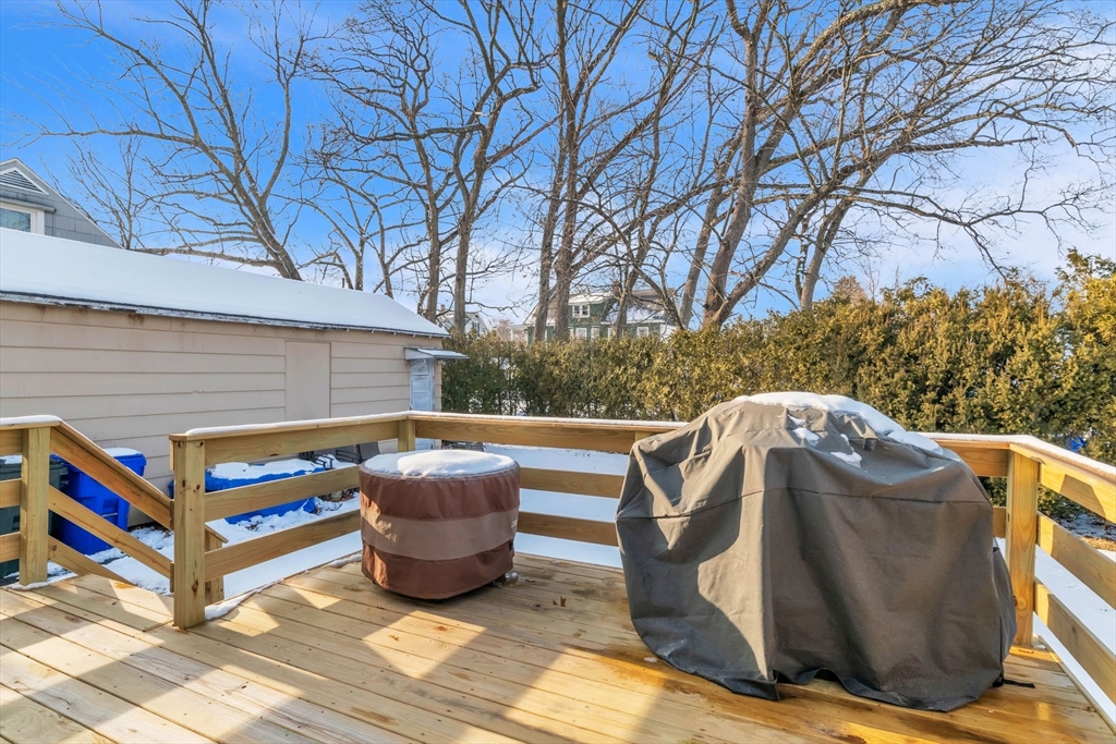150 Lang Street Springfield, MA 01104 - Photo 22 of 24 Gallery Image 22