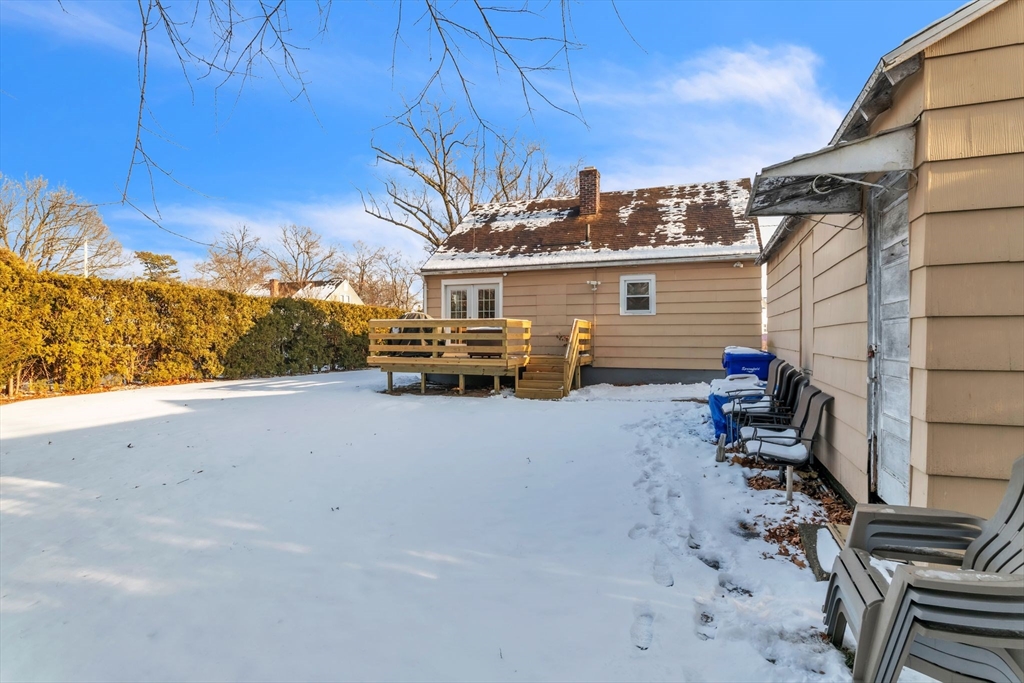 150 Lang Street Springfield, MA 01104 - Photo 23 of 24 Gallery Image 23