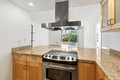 $6,675 | 201 Harrison Street, Unit 127, San Francisco, CA 94105