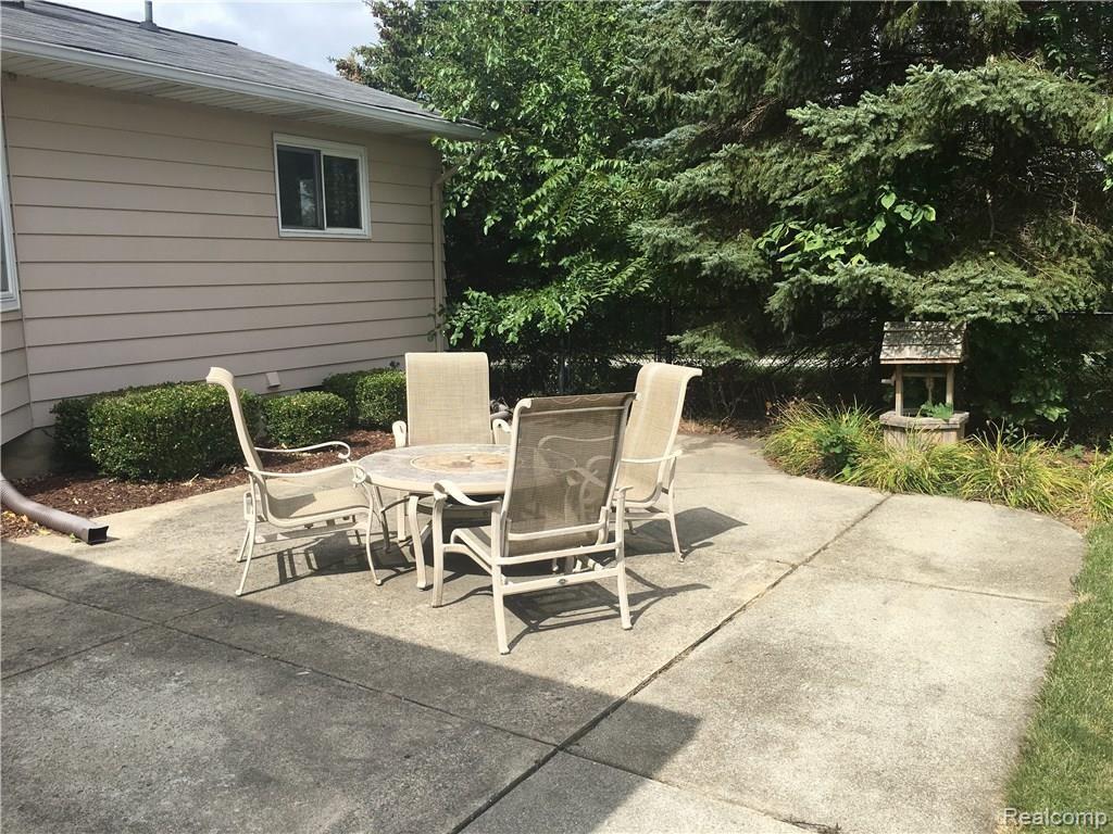12355 Jennings Road Linden, MI 48451 - Photo 19 of 24