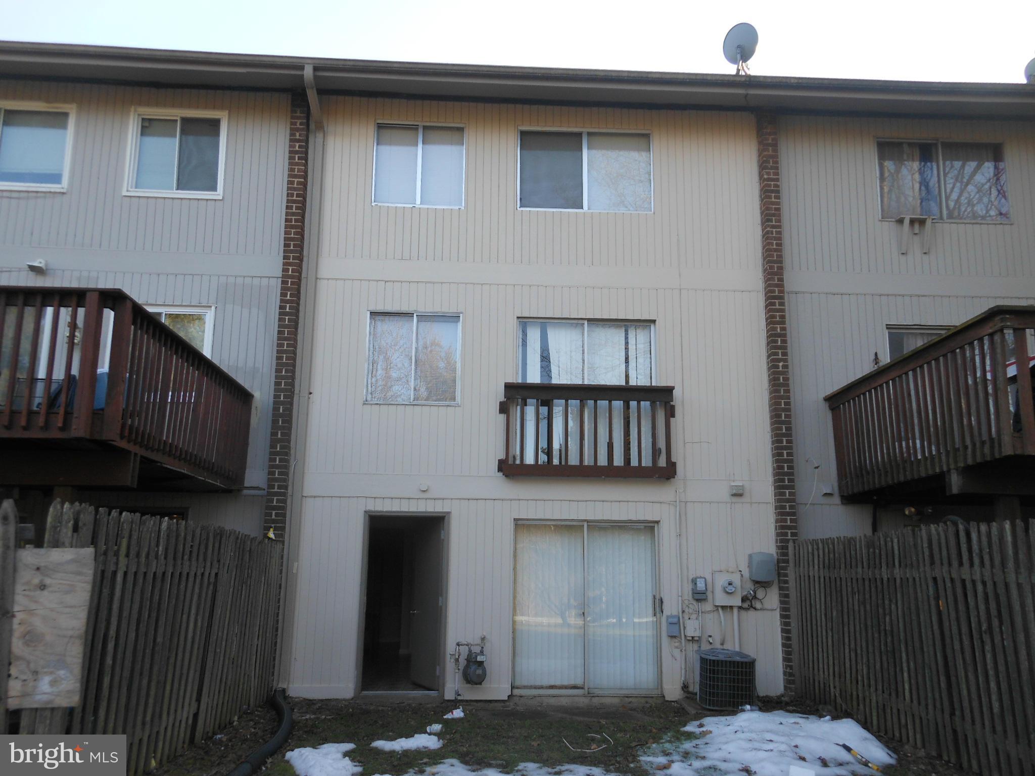 9519 Horizon Run Road, Unit 6C Gaithersburg, MD 20886 - Photo 15 of 16 Exterior (Rear)