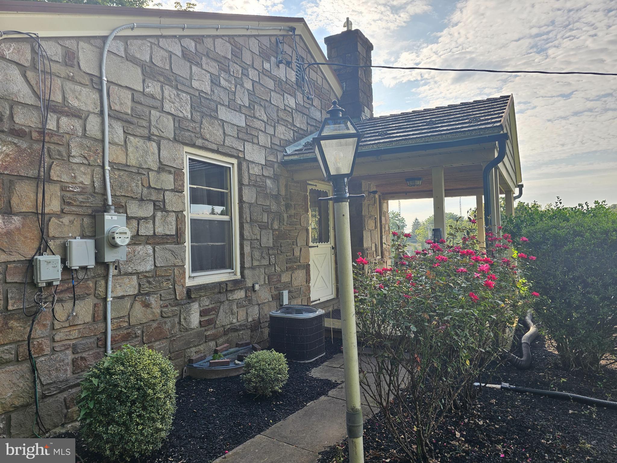 1531 North Reading Road Stevens, PA 17578 - Photo 2 of 17