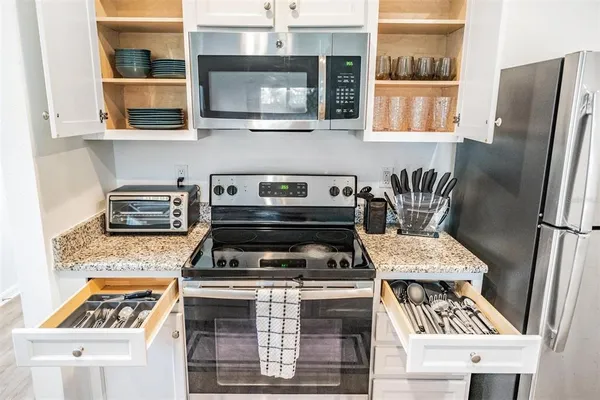 $2,695 | 2604 North Highland Avenue, Unit B, Tampa, FL 33602