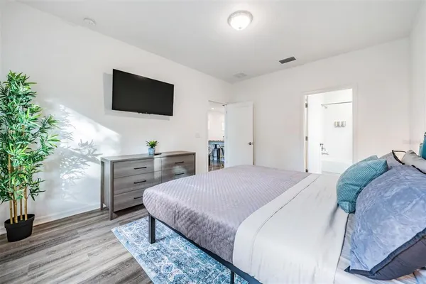 $2,695 | 2604 North Highland Avenue, Unit B, Tampa, FL 33602