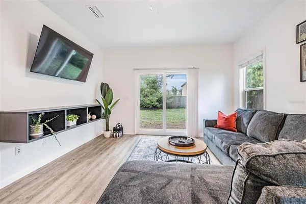 $2,695 | 2604 North Highland Avenue, Unit B, Tampa, FL 33602