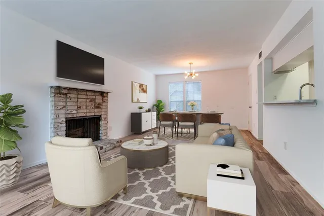 $1,950 | 5881 Preston View Boulevard, Unit 215, Dallas, TX 75240