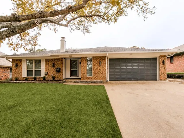 $539,000 | 2521 Lone Star Lane, Grapevine, TX 76051