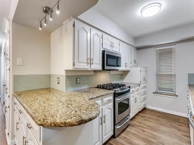 $539,000 | 2521 Lone Star Lane, Grapevine, TX 76051