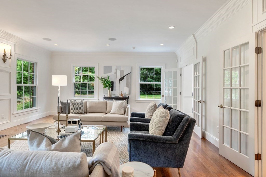 36 Audubon Road Wellesley, MA 02481 - Photo 28 of 40 a living room with furniture and a large window