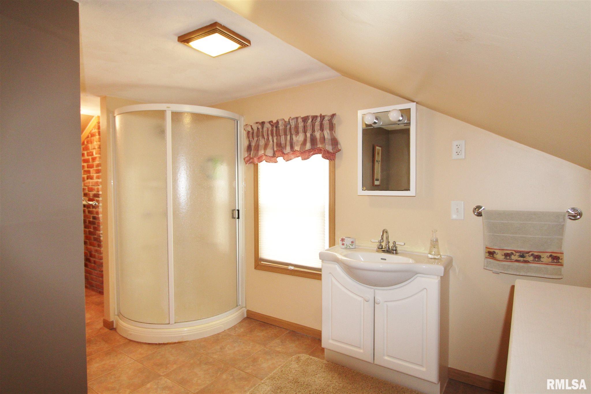 9721 Lincoln Road Morrison, IL 61270 - Photo 22 of 39