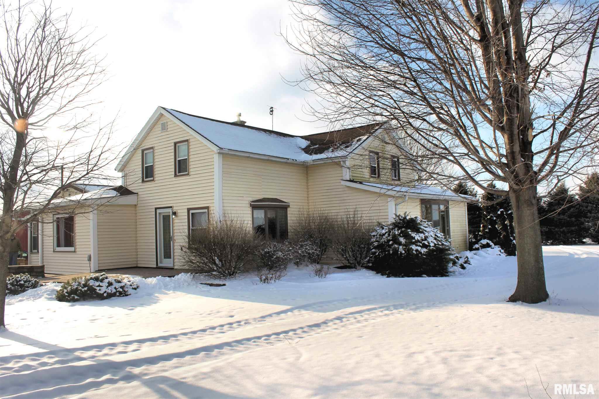 9721 Lincoln Road Morrison, IL 61270 - Photo 3 of 39