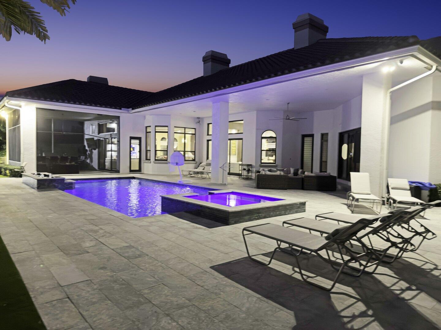 15271 Tall Oak Avenue Delray Beach, FL 33446 - Photo 11 of 60 Back of Home