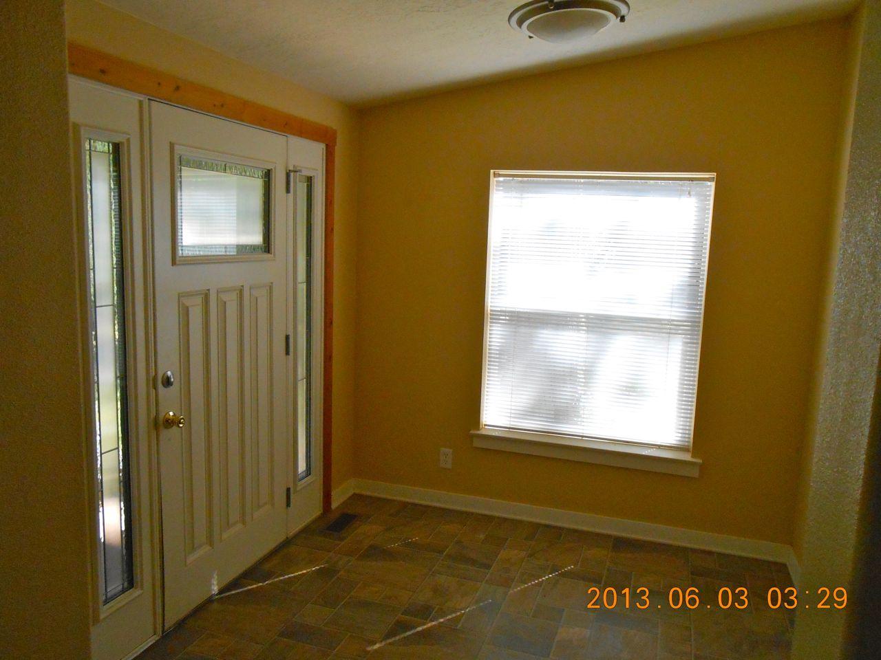 14161 Fern Road Oak Run, CA 96069 - Photo 12 of 25 fern int new02