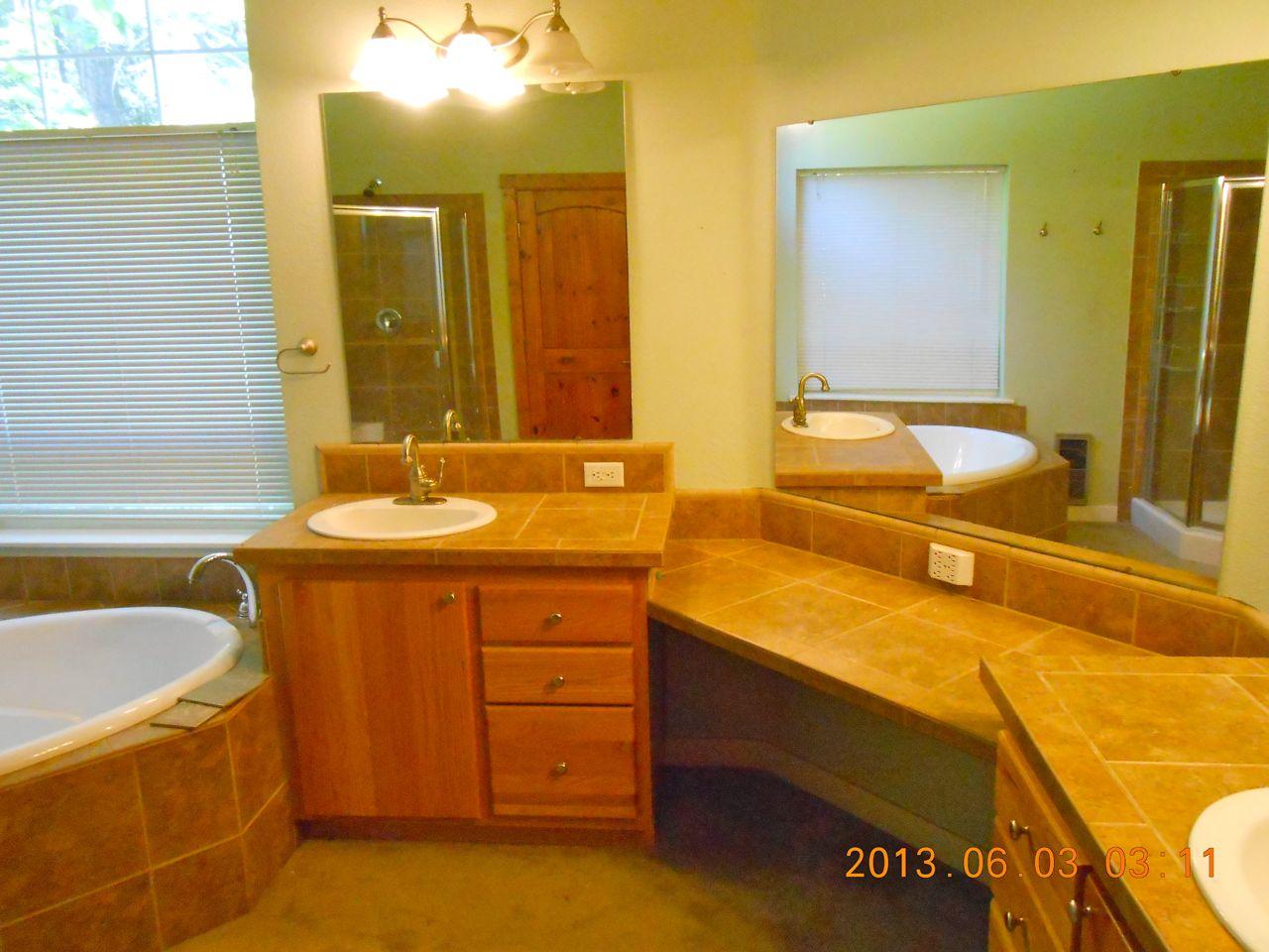 14161 Fern Road Oak Run, CA 96069 - Photo 15 of 25 fern int new06