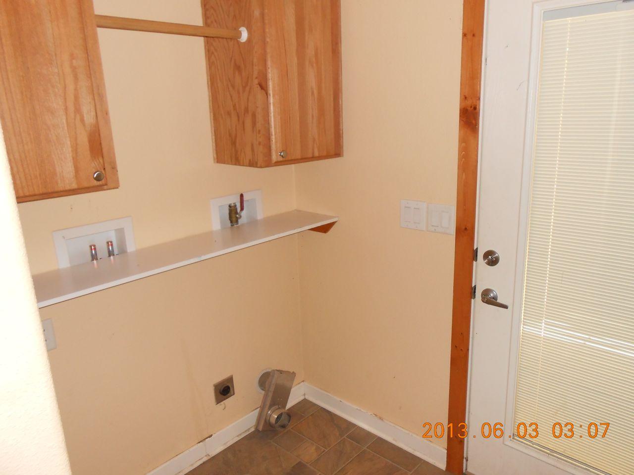 14161 Fern Road Oak Run, CA 96069 - Photo 20 of 25 fern int new11
