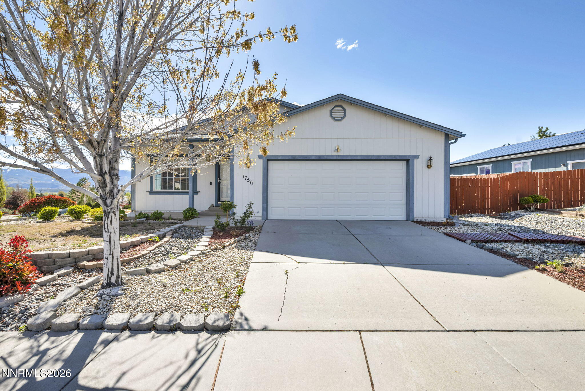 1-web-or-mls-17511-crystal-canyon-blvd